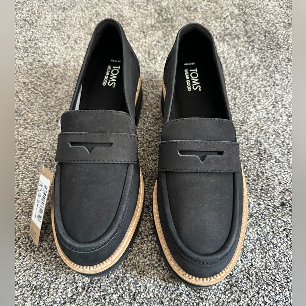 TOMS - Woman’s Cara Penny Loafer - Color:
Black - Size 9 Wide - New